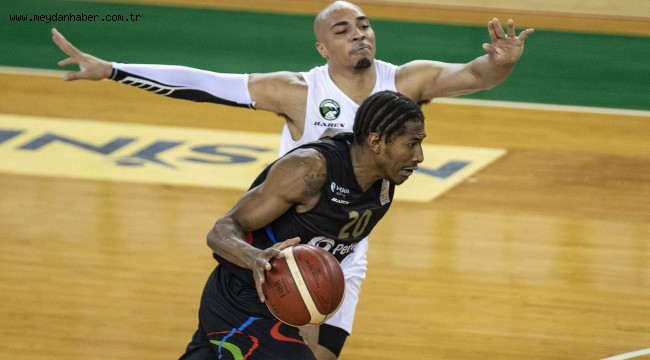 DarüşşafakaTekfen 99 – 78 Aliağa Petkimspor