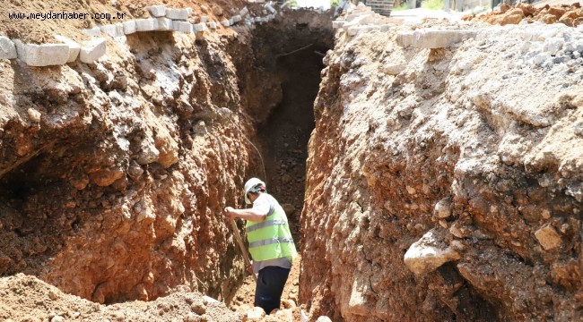 DEFNE'DE ESKİ ATIK SU HATLARI REZİVE EDİLİYOR