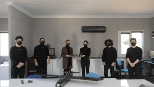 DEÜ'NÜN TEMSİLCİSİ SUFAI 87 PUANLA 3. SIRADA SUFAI, TEKNOFEST 2021'DE ADINI 3. SIRAYA YAZDIRDI