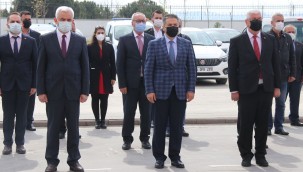 Ergene'de 23 Nisan ve TBMM'nin Yıl Dönümü Çelenk Sunma Programı İle Kutlandı