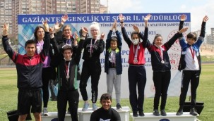 GÖRME ENGELLİLER ATLETİZMDE YARIŞTI