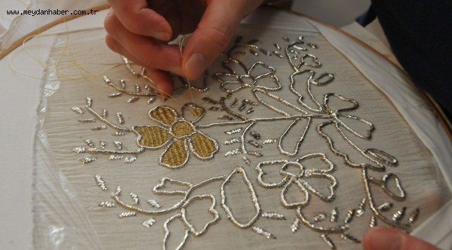 Güzelbahçe Belediyesi'nden zoom üzerinden kurs