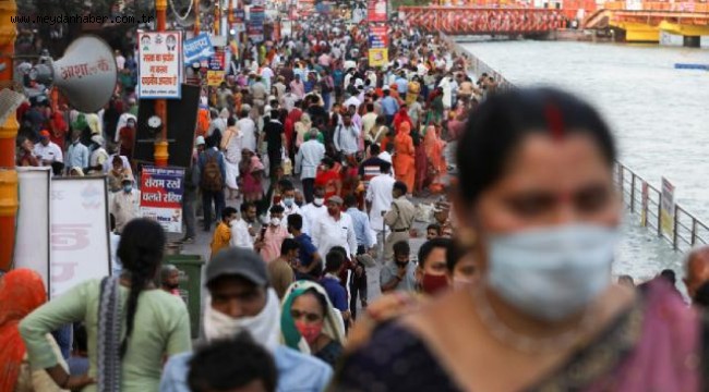 Hindistan'da günlük vaka sayılarında yeni rekor