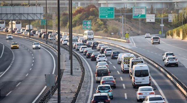 İstanbul'dan kaçış sürüyor: Yoğunluk yüzde 70'in üzerinde