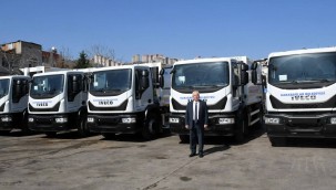  Karabağlar Belediyesi temizlik araç filosuna güç kattı
