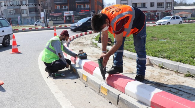 Kavşaklara Işıklı Bordür