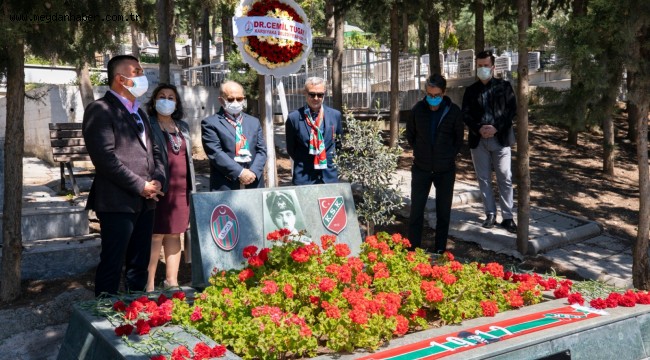 Kurucu başkana vefa; Zühtü Işıl mezarı başında anıldı