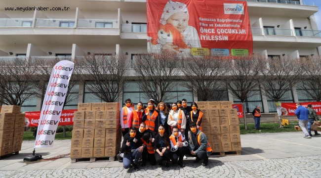 LÖSEV'DEN TÜM HASTALARINA KOLİ KOLİ MUTLULUK!
