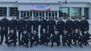 Manisa Güreş Eğitim Merkezi Antalya'da Türkiye Şampiyonu oldu