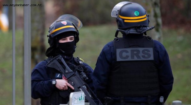 Paris'te silahlı saldırı: 1 ölü, 1 yaralı