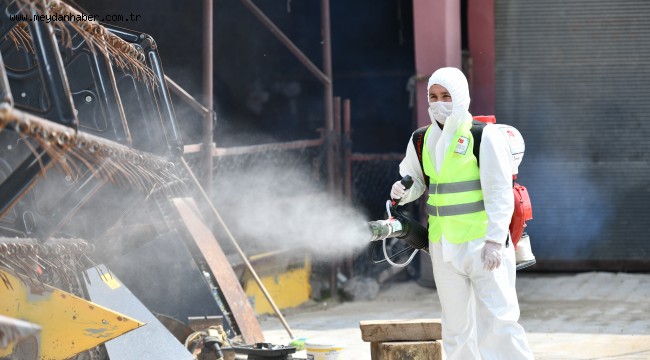 SARIÇAM'DA KARASİNEK İLE MÜCADELE BAŞLADI