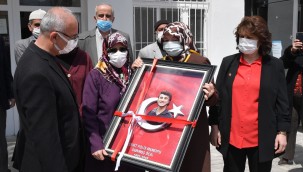 Şehidimiz Durmuş Öcal'ın ismi kütüphanede yaşatılacak