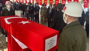 Şehit Sözleşmeli Er Mustafa Çalım son yolculuğuna uğurlandı