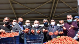 ŞEHZADELER KİRAZ PAZARI VALİ KARADENİZ'DEN TAM NOT ALDI
