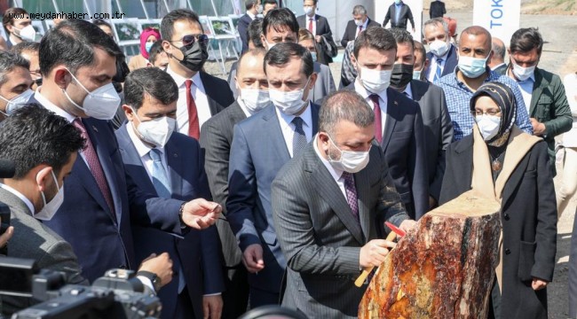 Sincan Belören Millet Bahçesinin İlk Fidanı Dikildi
