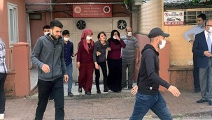 Televizyon ünitesinin altında kalan çocuk hayatını kaybetti