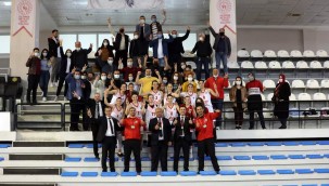 Turgutlu Belediyespor Kadın Basketbol 2'de 2 Yaptı: 68-62