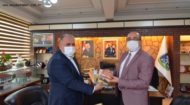 VAN MİLLETVEKİLİMİZDEN BAŞKAN MUSTAFA ÇÖL'E ZİYARET