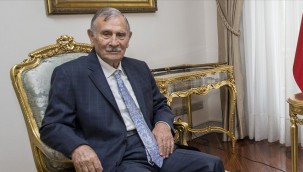 Yıldırım Akbulut hayatını kaybetti