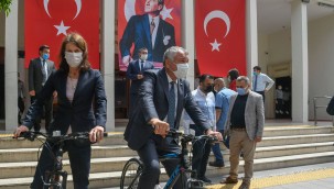 Zeydan Karalar ve Hollanda Büyükelçisi, bisiklet farkındalığı oluşturmak için pedal çevirdi