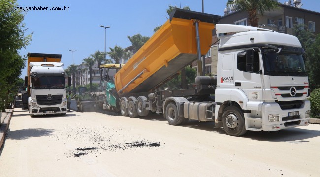 ALTYAPISI TAMAMLANAN BÖLGELERİN YOLLARI YENİLENİYOR
