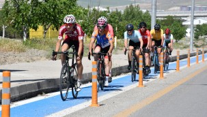 ANADOLU OSB'NİN MAVİ YOLU BİSİKLETÇİLERDEN TAM NOT ALDI