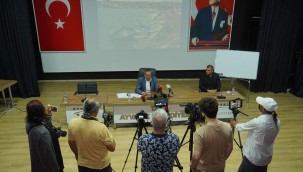 AYVALIK'TA HASAR BÜYÜK