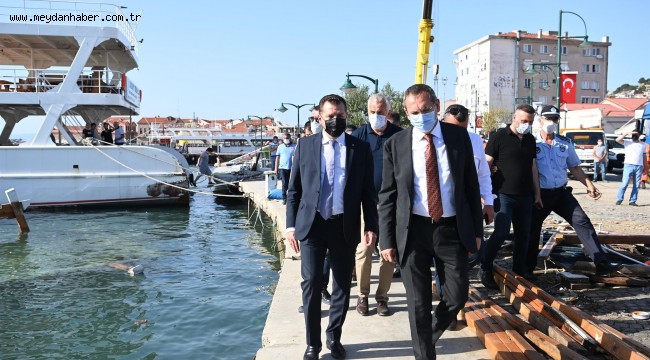 Büyükşehir Ayvalık'ta yaraları sarıyor