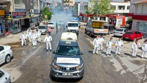 Büyükşehir'den Kozan'da Temizlik Ve Dezenfekte Çalışması