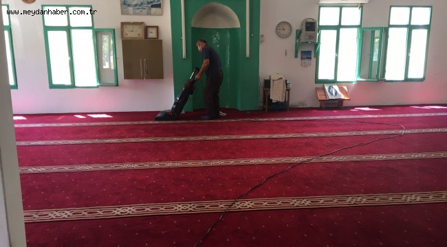 BÜYÜKŞEHİR'İN ÇALIŞMALARI İLE İBADETHANELER TEMİZLENİYOR