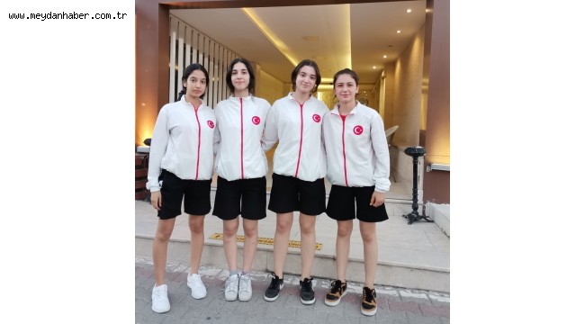 Büyükşehir, su topu milli takım kampına 4 oyuncu gönderdi