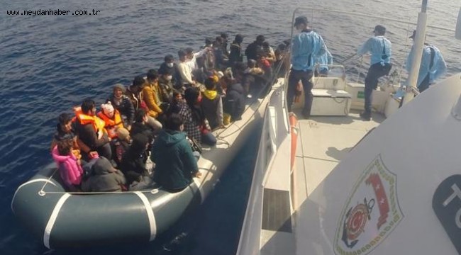 Çanakkale açıklarında 80 sığınmacı kurtarıldı