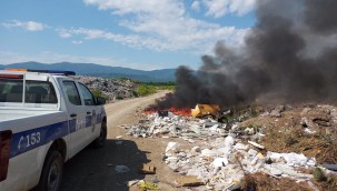 ÇÖP YANGININA ANINDA MÜDAHALE EDİLDİ