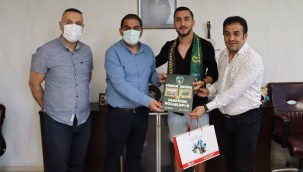 Hürriyet'ten Oğuzhan Türkmen'i DUYGULANDIRAN HEDİYE