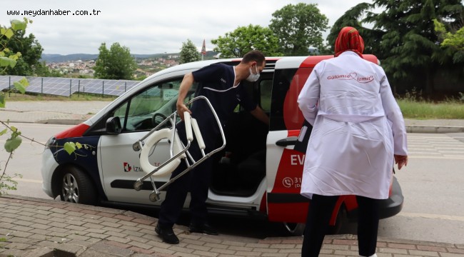 İzmit Belediyesi Evde Bakım Hizmeti ile yüzlerce kişiye şefkat elini uzattı