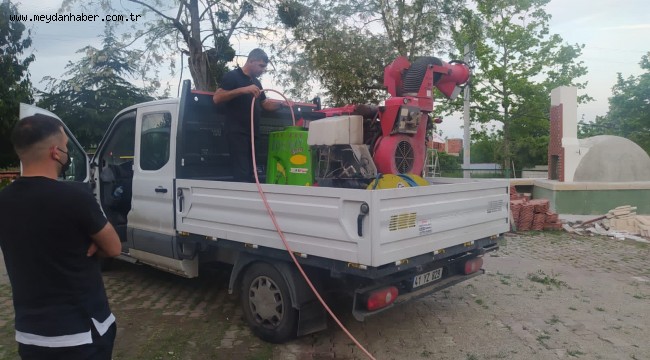 İzmit Belediyesi haşerelerle mücadeleye devam ediyor