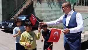 İzmit'in tüm sokaklarında 19 Mayıs coşkusu başladı