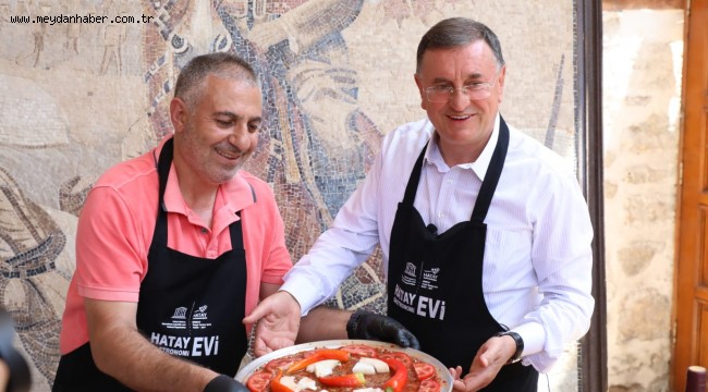 KABURGACI YAŞAR USTA VE LÜTFÜ SAVAŞ ADANA VE HATAY LEZZETLERİNİ TANITTI