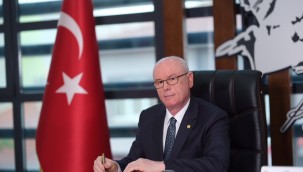 Kazım Kurt: "Tüm annelerin, anneler günü kutlu olsun"