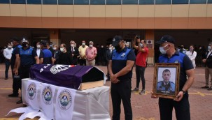 Keşan Belediyesi Zabıta Personeli Hasan Direk, belediye önünden son yolculuğuna uğurlandı