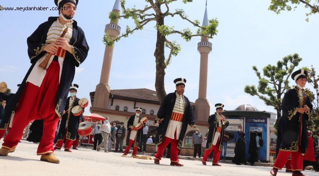 MEHTERAN TAKIMI İSTANBUL'UN FETHİ İÇİN YÜRÜDÜ