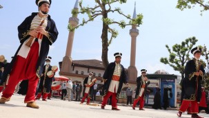 MEHTERAN TAKIMI İSTANBUL'UN FETHİ İÇİN YÜRÜDÜ