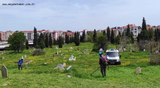 Mezarlıklar Ramazan Bayramı'na hazırlanıyor