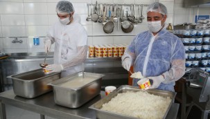 Odunpazarı Ramazan Ayında da ihtiyaç sahiplerinin yanında oldu