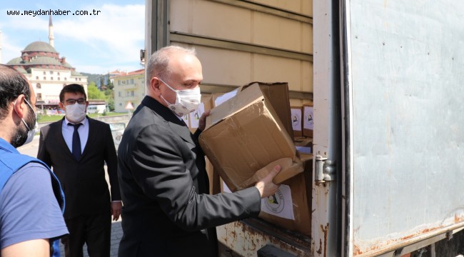 ÖZLÜ ESNAFLARIN YANINDA