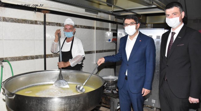 ŞEHZADELERDE BİN AİLEYE SICAK YEMEK YARDIMI