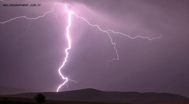 Sivas'ta yıldırım çarpması sonucu 1 kişi öldü