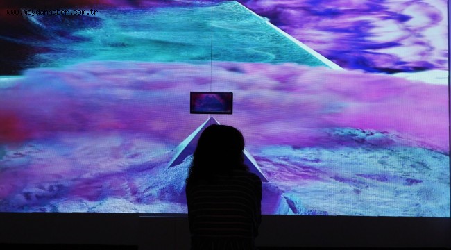 TECHNÊ İzmir'de sanatseverlerle buluştu