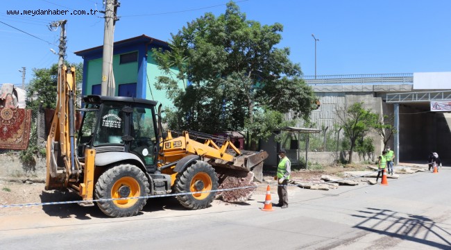 Yeşilova'nın eskiyen kaldırımları yenileniyor