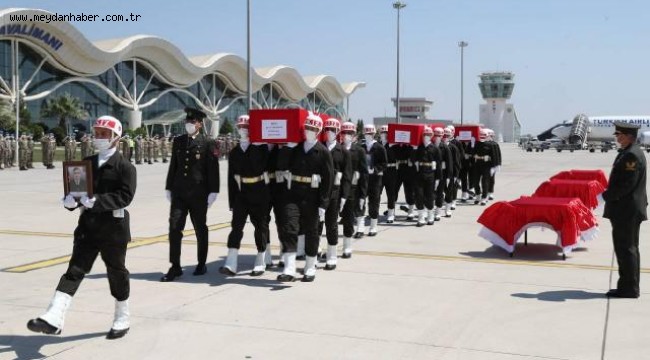 3 şehit askerin cenazesi törenle memleketlerine uğurlandı